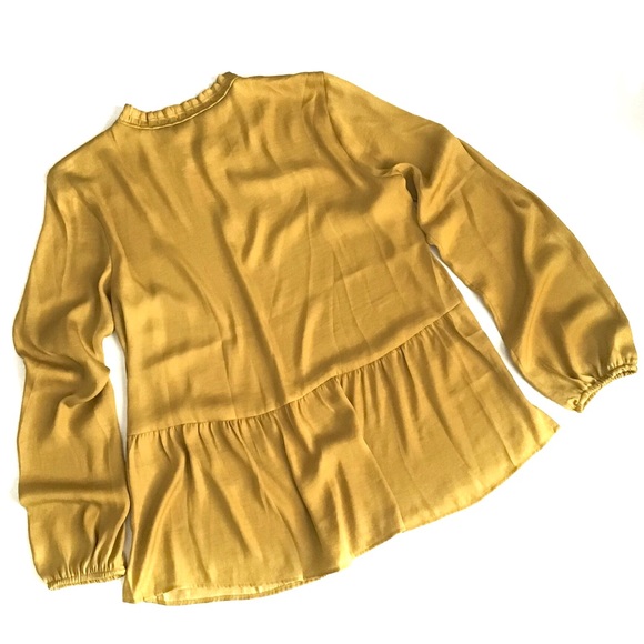 LOFT Back Peplum Blouse - Picture 7 of 8